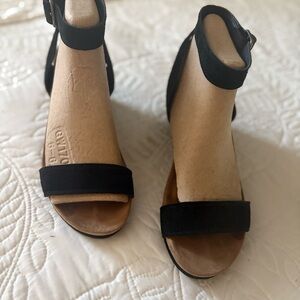 Lucky Brand Black Heeled Sandals